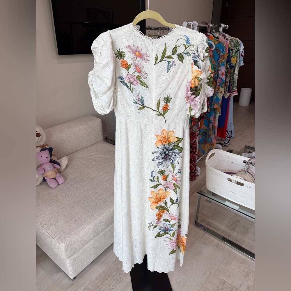 Farm Rio: Floral Embroidered White Dress / Sweet Bloom Dreamscape - Picture 6 of 11